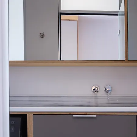 Apartmán Chryssi 01, Stylish Seaside Spot In The Heart Of *